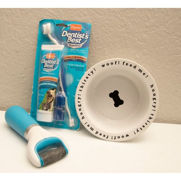 The Small Doggie Christmas Lot Sweaters Dog Bowl & Groming Tools - Picture 1 of 12